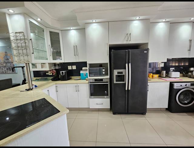 2 BEDROOM APARTMENT RENTED IN WARNER BEACH